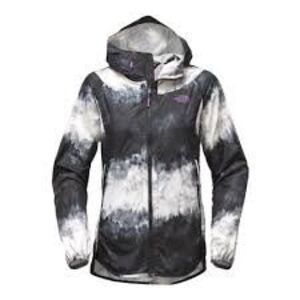 The North Face Flyweight Hoodie Women's‎